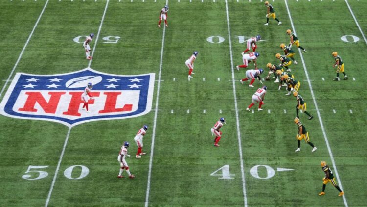 NFL - Unrivalled Football Glory